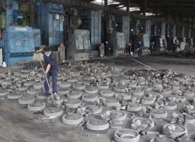 清理車間履帶滾筒式拋丸機